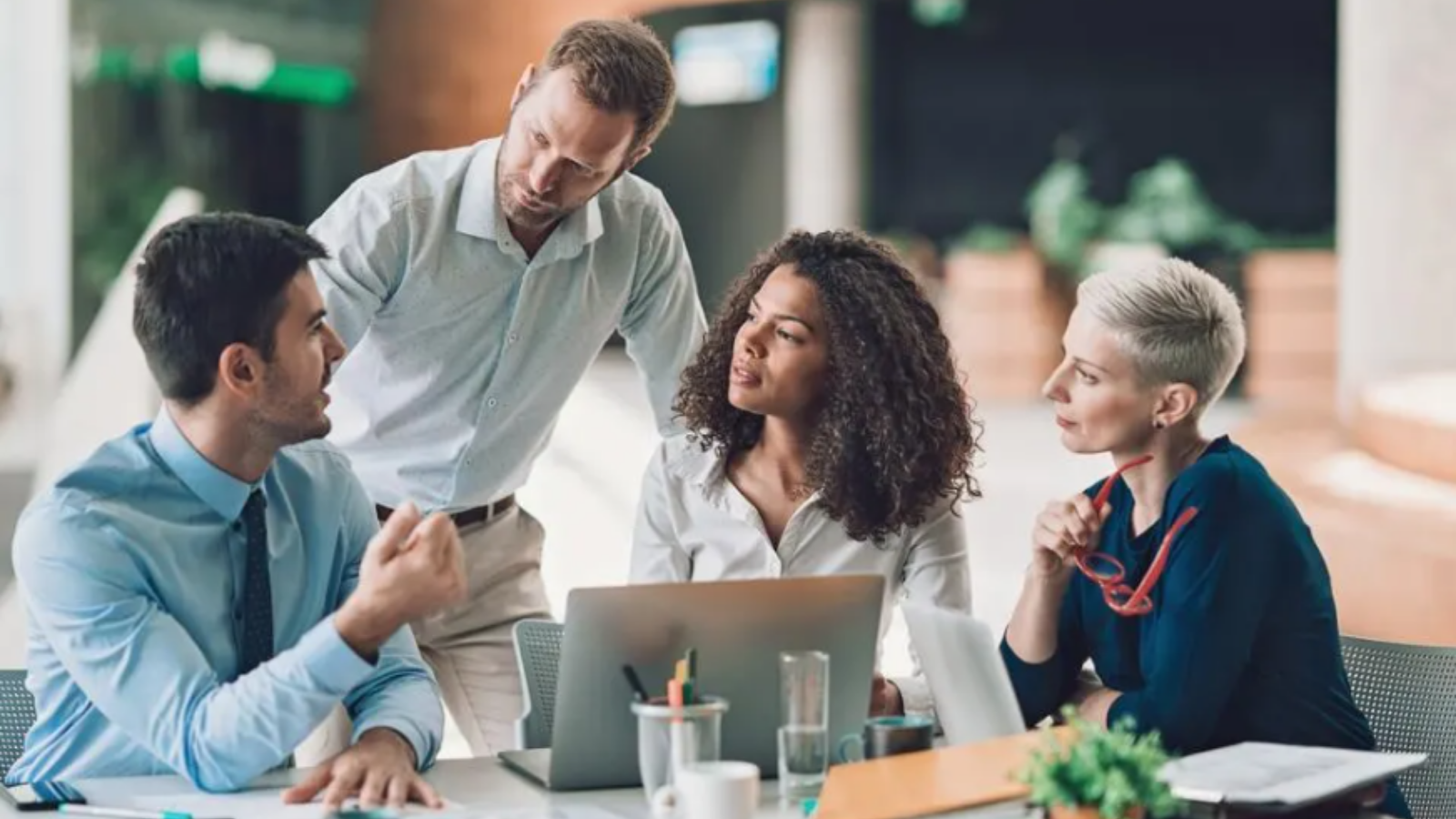 How To Manage People Effectively As An Introverted Leader